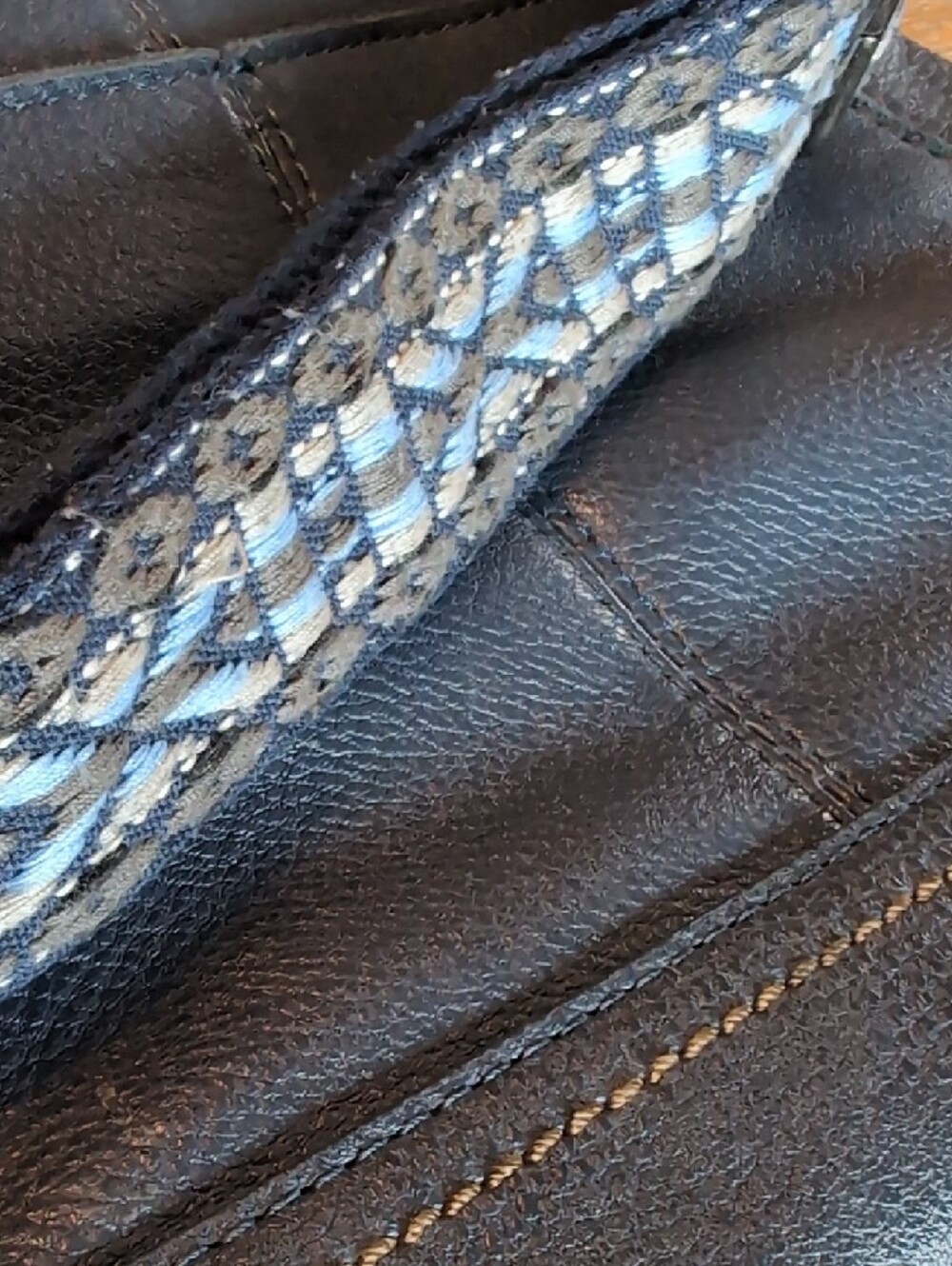 The Sak Navy Blue Leather Crossbody with Patterned Interior - Picture 7 of 8